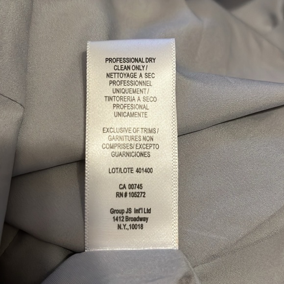 Halston Hi-Low Silver Dress / Mother or Bride/Groom Size 6 - Picture 11 of 12